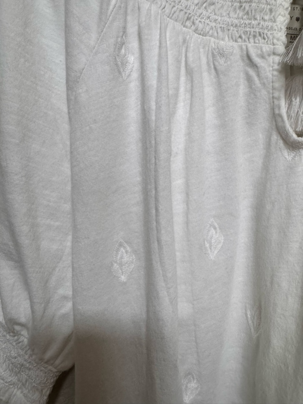 Lucky Brand Embroidered Smocked Peasant Top Women’s M White Knit - Picture 3 of 8